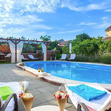 Prázdninový dům Holiday Nadja - Cdn02099-fya